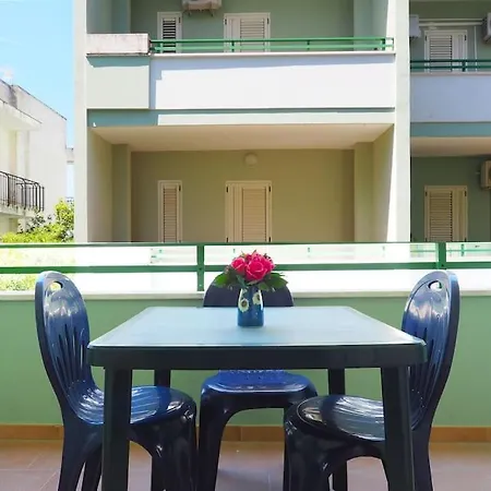 Bilocale Robinia 1 By Salento Affitti Appartement